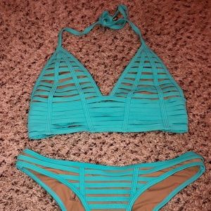 Beach Bunny bikini 🌴